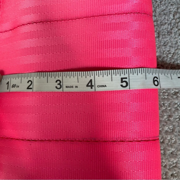 NWT Esby Foldover Crossbody Fluorescent Pink Clutch Seat Belt Bag Racing Cars - Picture 10 of 12